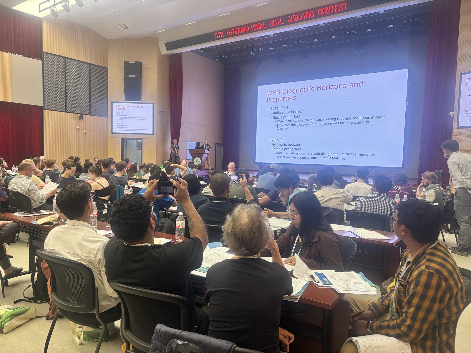 Classroom training at the 5th International Soil Judging Contest, Nanjing, China (6/9)